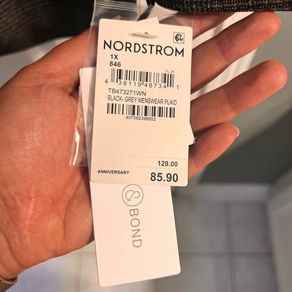 Nordstrom brand new plaid blazer - Picture 3 of 3